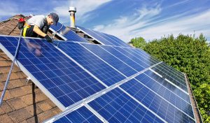 Service d'installation de photovoltaïque et tuiles photovoltaïques à Porcheville